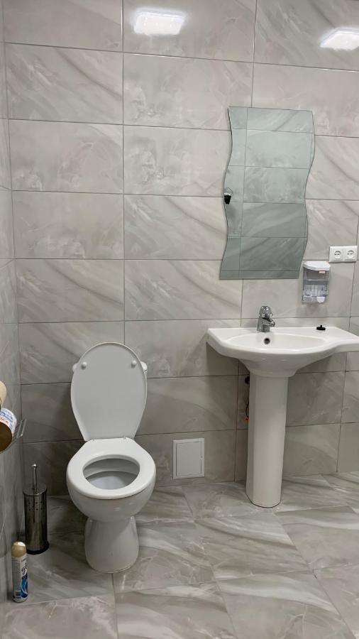 Hostel Koleso 敖德萨 外观 照片