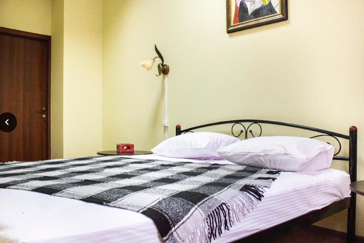 Hostel Koleso 敖德萨 外观 照片