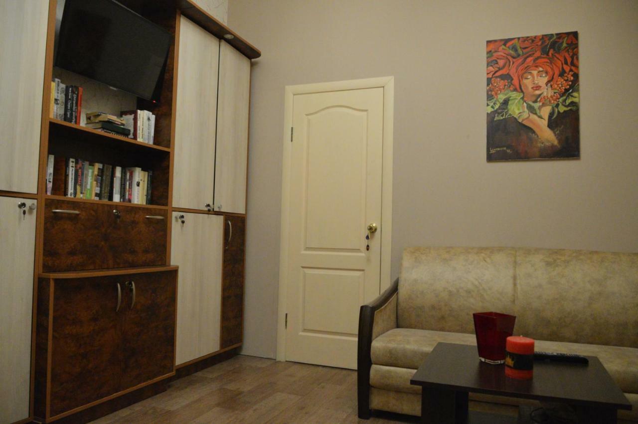 Hostel Koleso 敖德萨 外观 照片